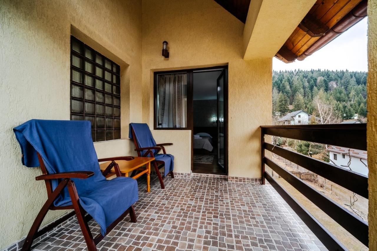 Pension Valeria Voronet Exterior foto